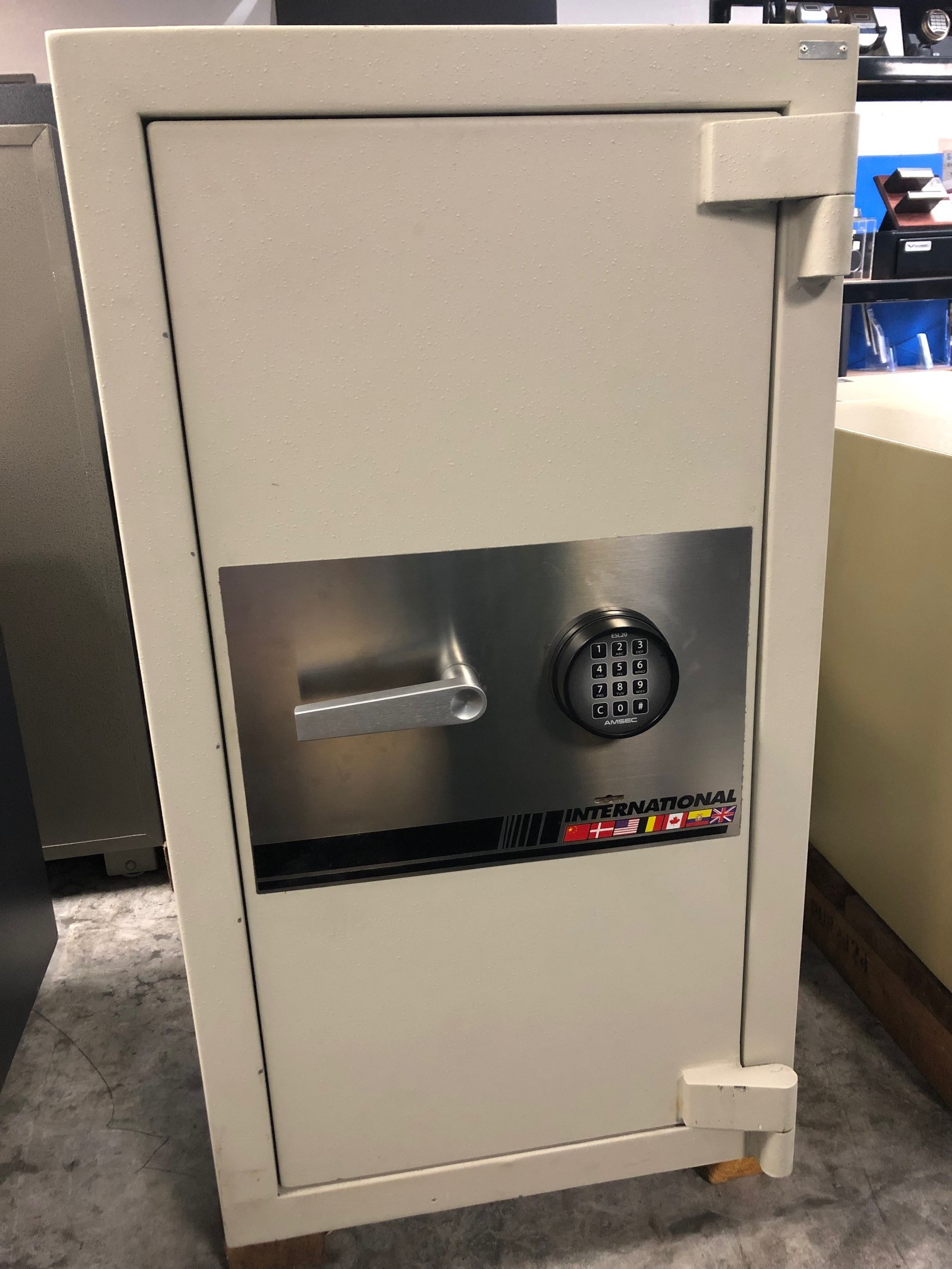 Preowned International Safe 